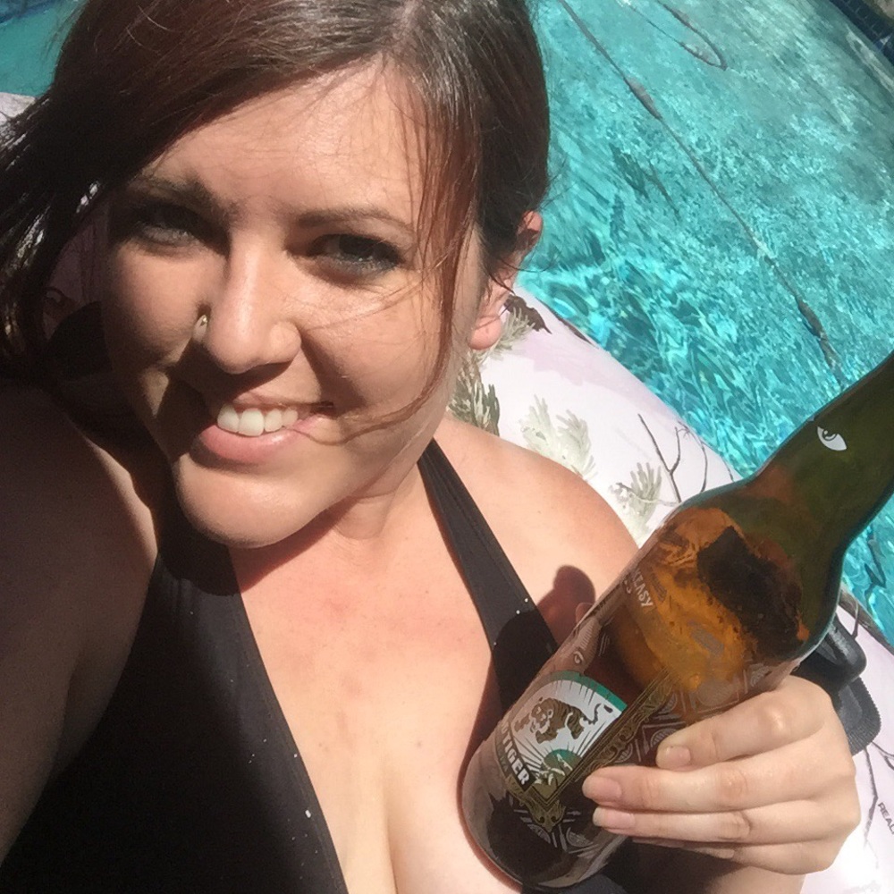 Meet your Posher, Jeanine